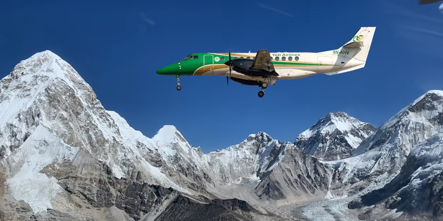 Mountain Flight with Yeti Airlines